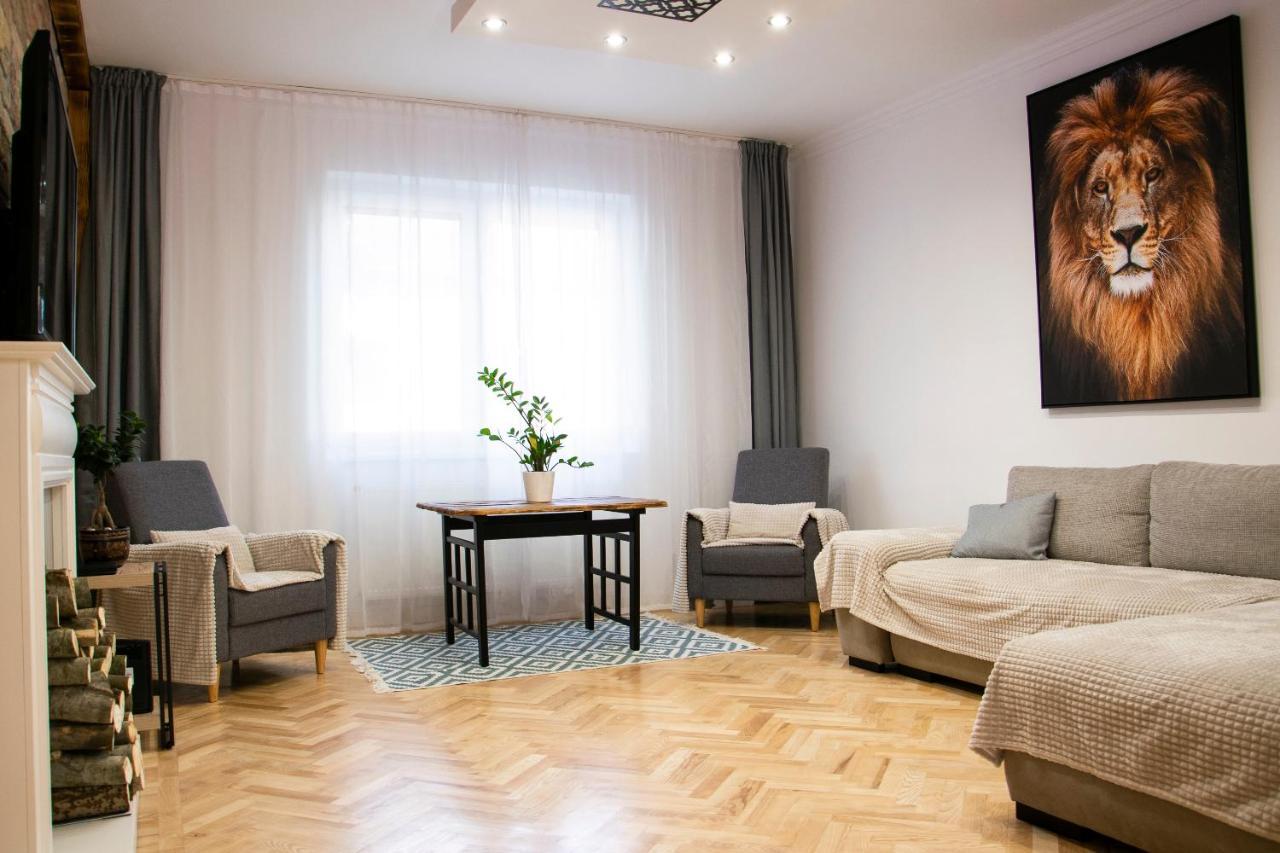 Season One Apartman Szeged Exterior foto